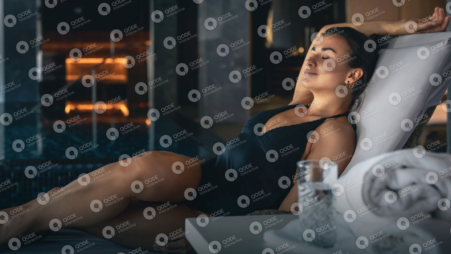 h2-slider-background-3 f